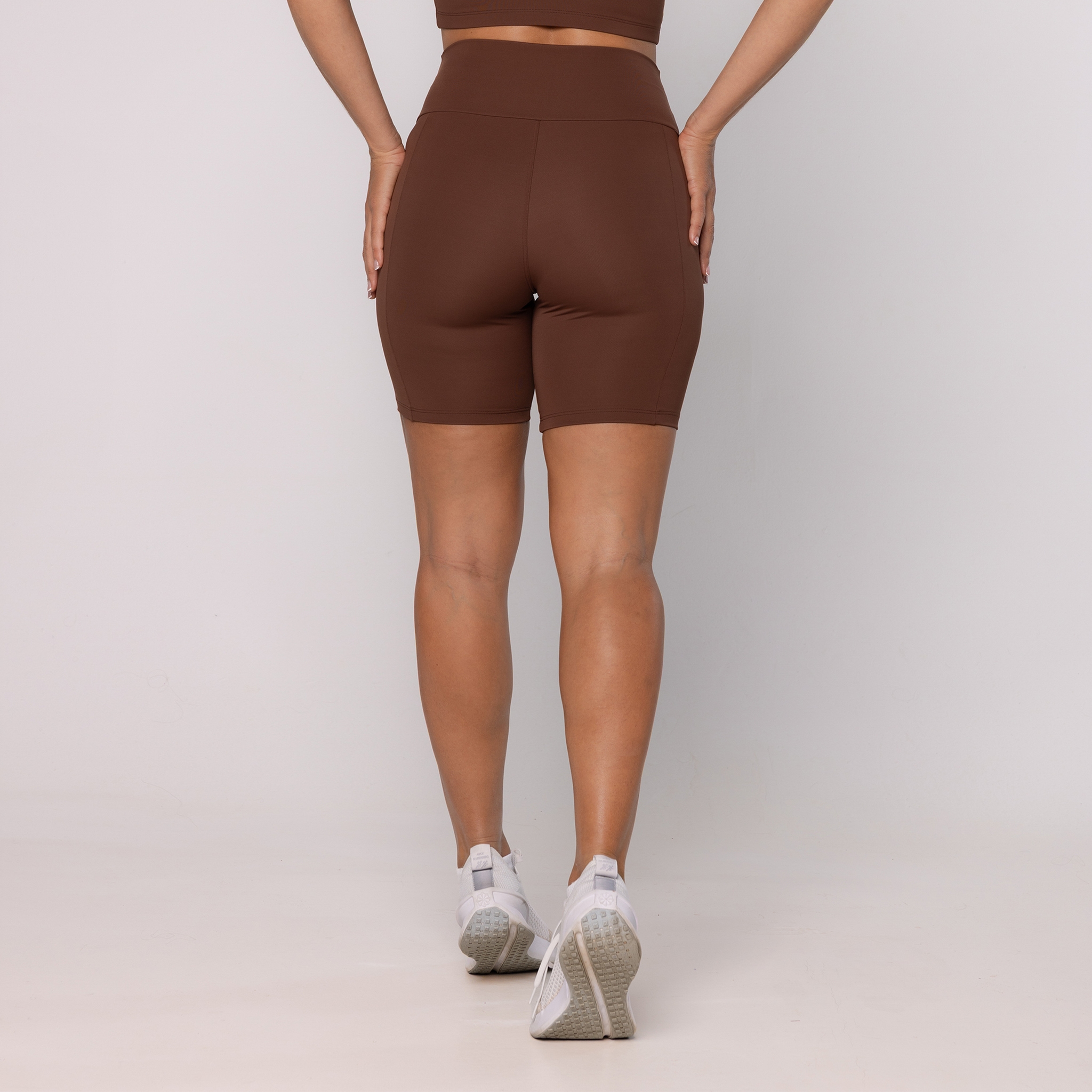 Short Legging com Costuras Laterais - Capuccino