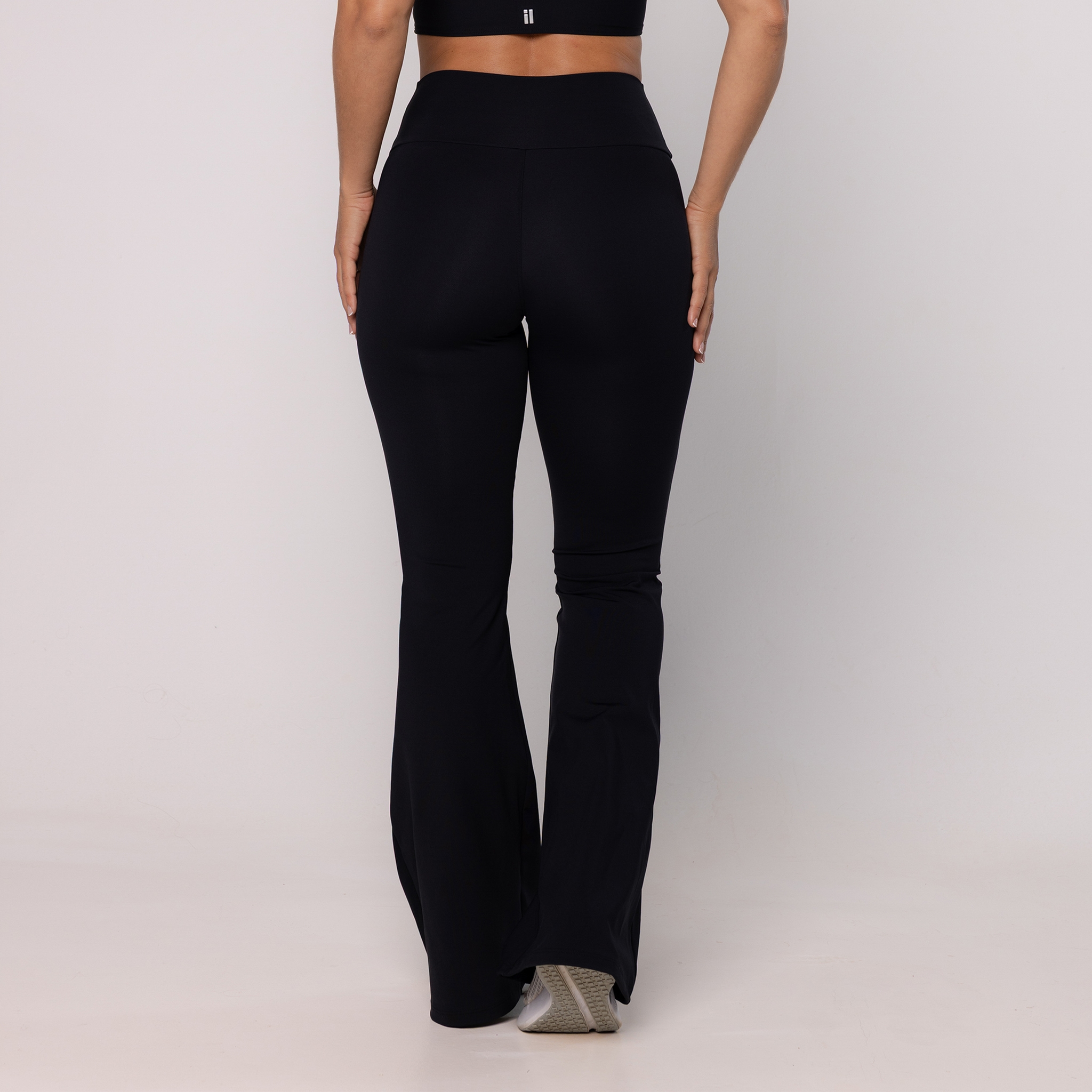 Calça Flare - Marinho