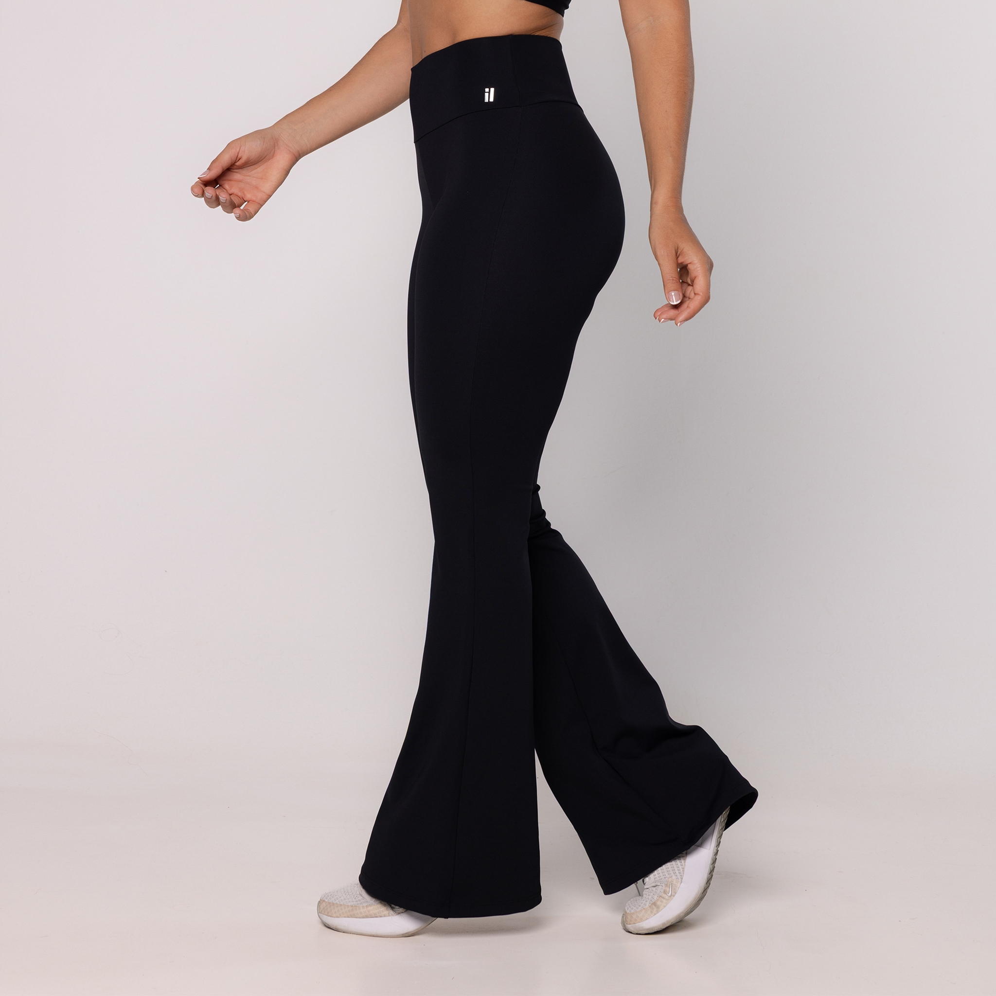 Calça Flare - Marinho